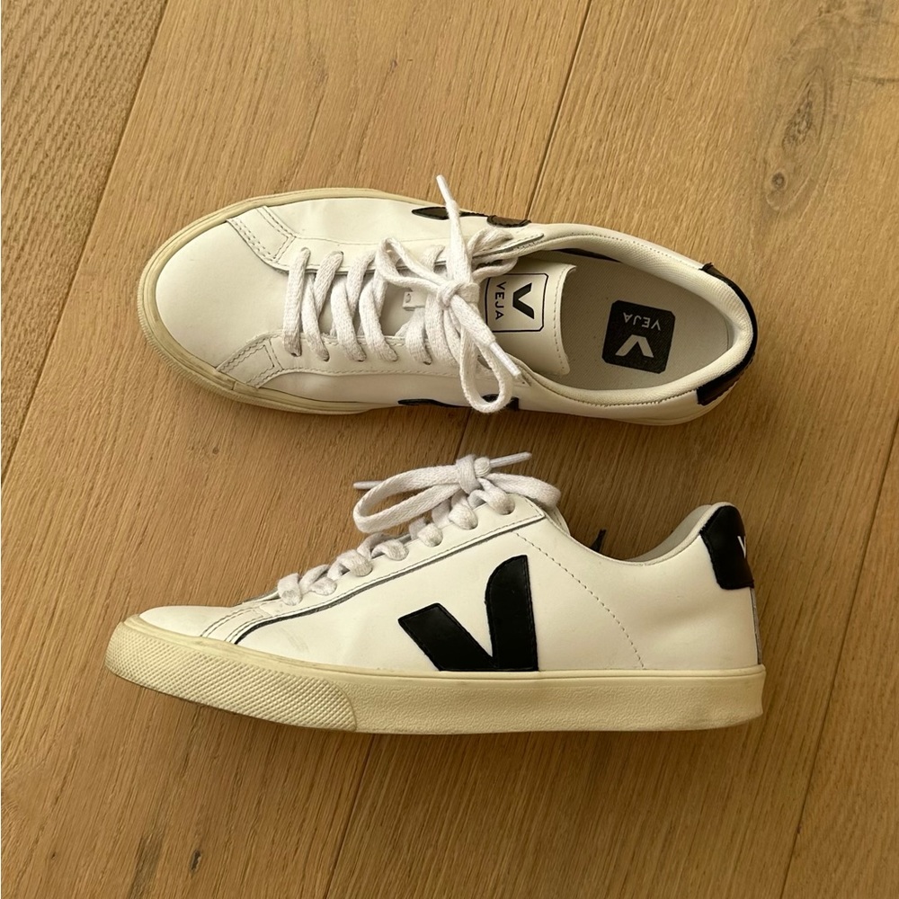 Veja Esplar Sneaker